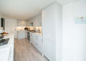 KITCHEN- click for photo gallery